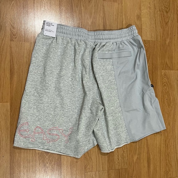 kd easy money shorts